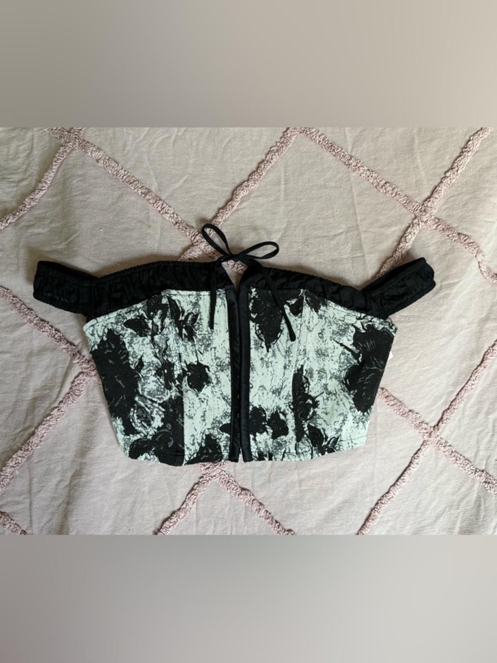 Windsor Black & White Off-the-Shoulder Bustier Crop Top